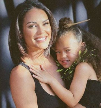 Jesiree Dizon with her daughter Charli